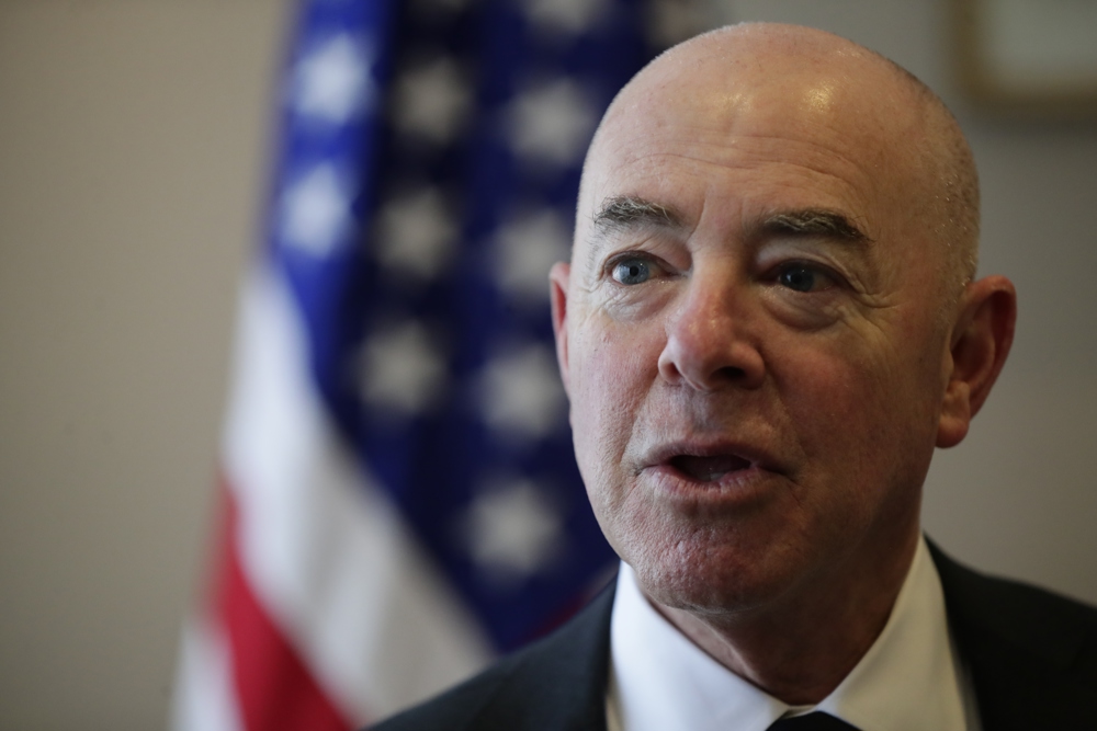 EEUU creará centros para tramitar casos de migrantes en Colombia y Guatemala