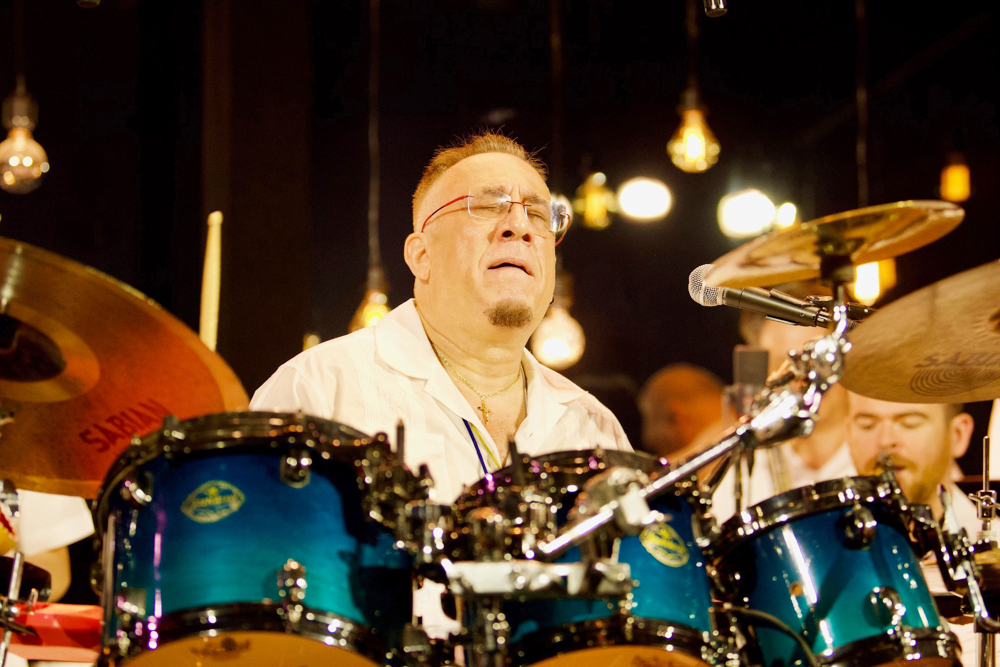 Nuevo disco Bobby Sanabria  recuerda su infancia y aportes boricuas al jazz