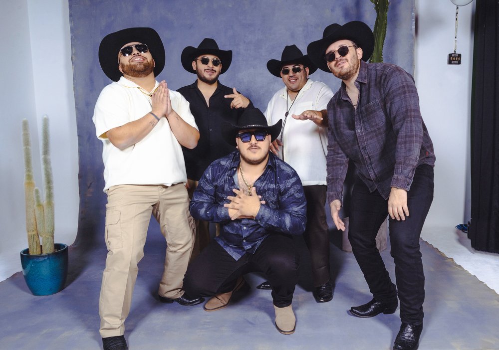 Grupo Frontera: Intentar grabar con Bad Bunny era echar una piedra al cielo