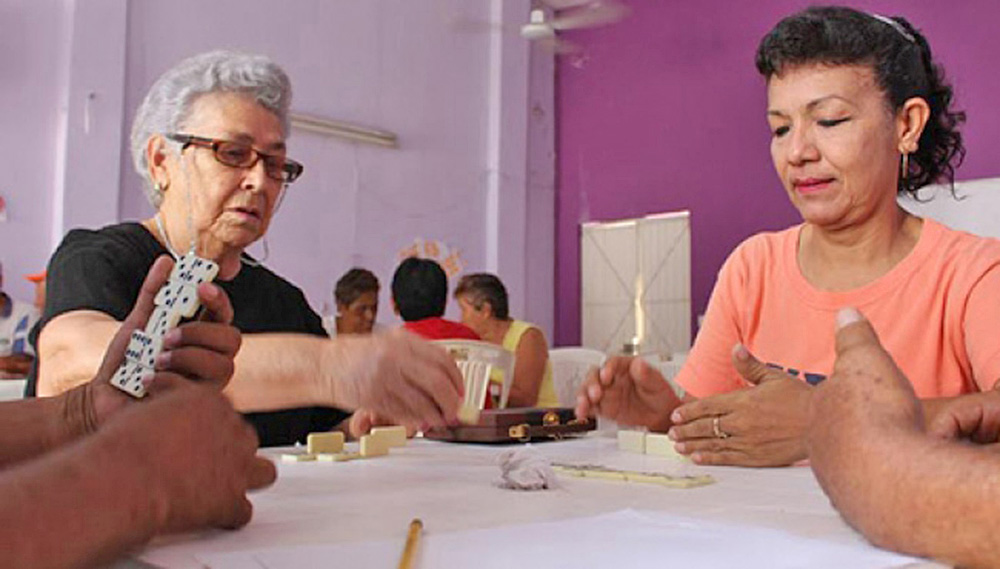 Latinos enfrentan tasa más alta de casos de demencia que cualquier grupo étnico en el país