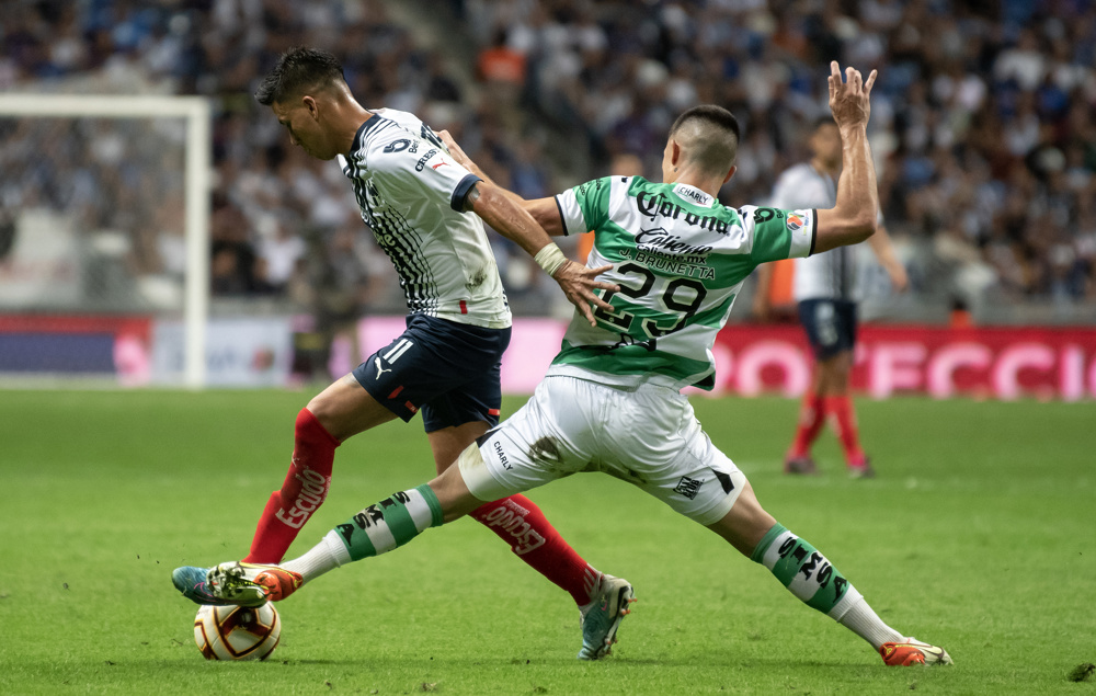 El colombiano Harold Preciado le da triunfo al Santos Laguna sobre Monterrey