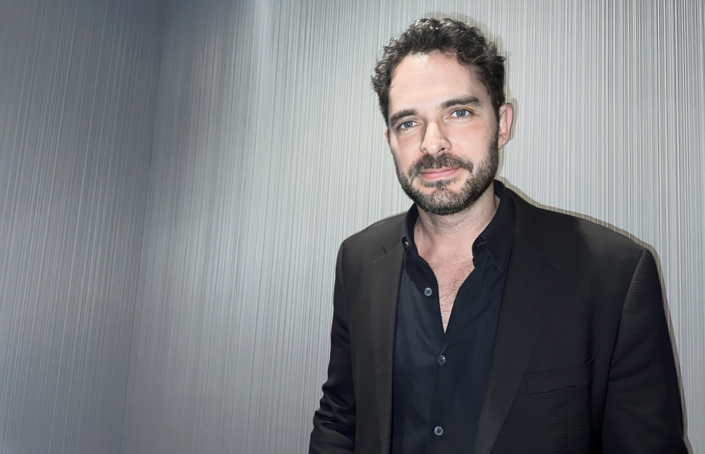 Manolo Cardona debuta como director-actor en “Uno para morir”