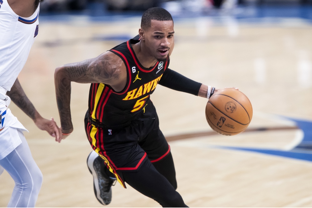 Los Mavericks se quedan cortos en Atlanta y siguen fuera del ‘play-in’