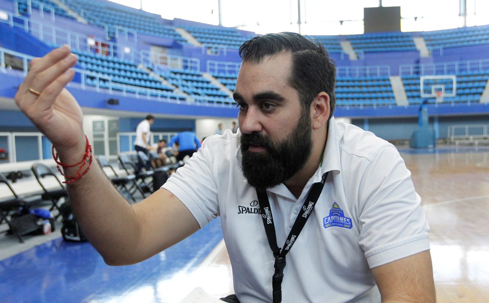 El español Ramón Díaz elogia el juego de los dominicanos Minaya y Mendoza