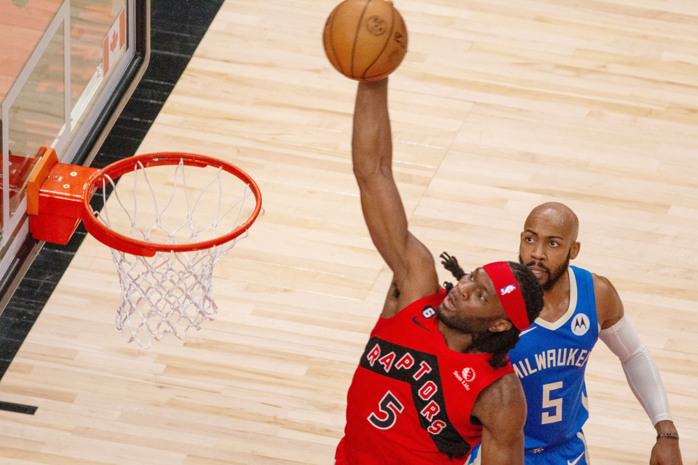 121-105. Raptors derrotan a los Bucks en un partido sin trascendencia