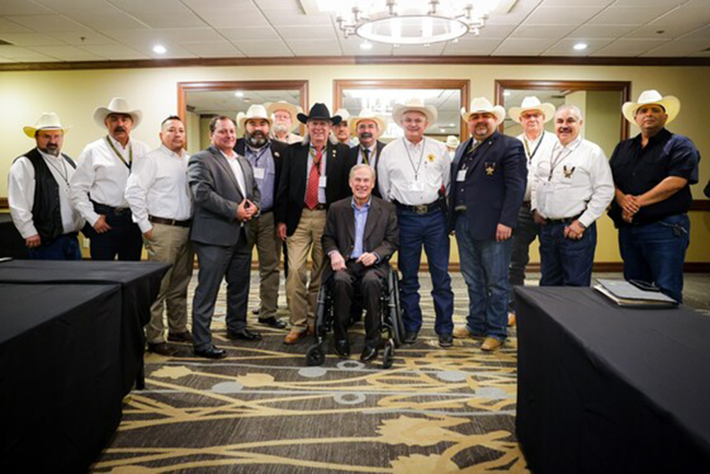Reconoce Abbot labor de los sherifs texanos en McAllen
