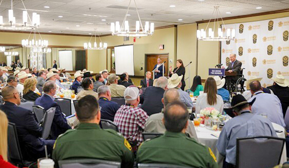 Biden aprueba solicitud de Abbott para una declaración de desastre mayor