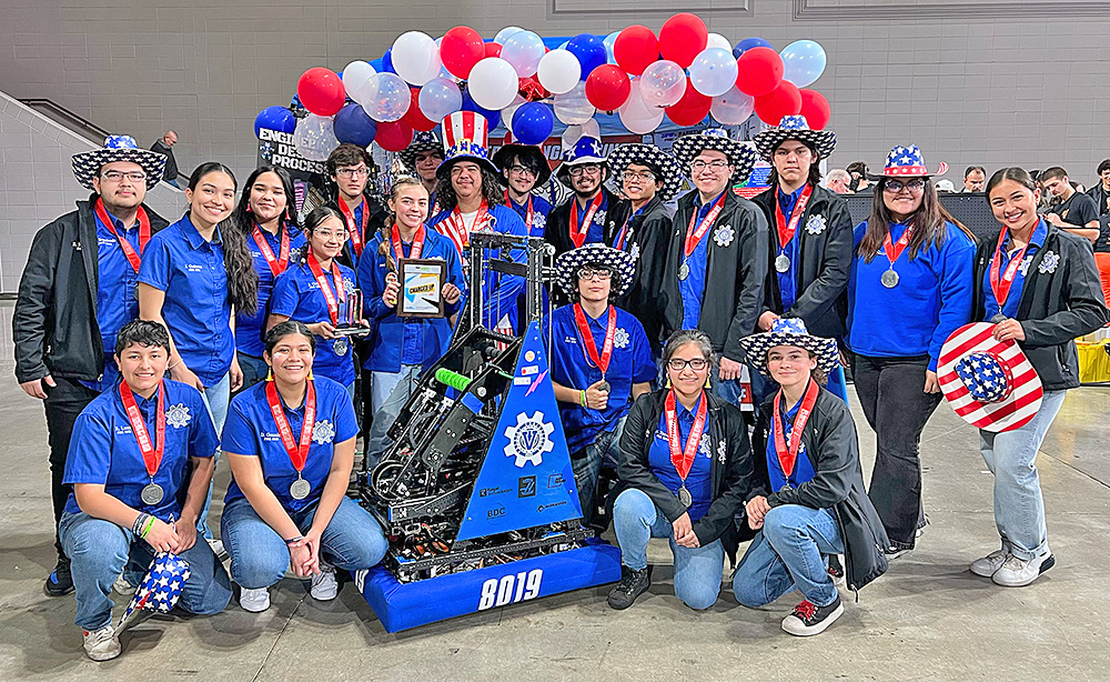 Tex Equipo VMHS Robotics Team