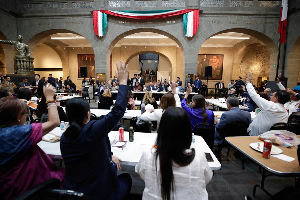 Senado mexicano aprueba serie de reformas impulsadas por López Obrador