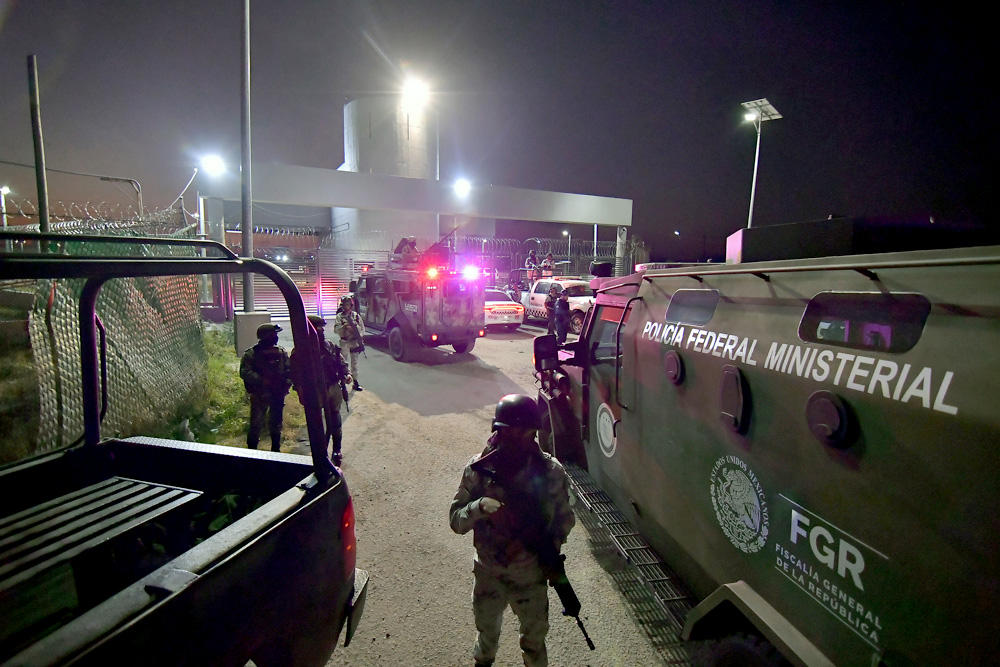 Juez ordena prisión a 4 militares por ejecución de jóvenes en México