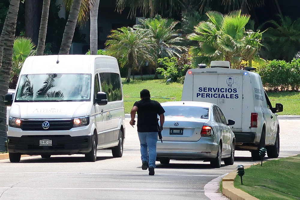 Asesinan a tres presuntos narcomenudistas en playa mexicana de Cancún