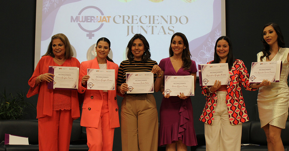 Mujeres emprendedoras exponen en la UAT el panel “Creciendo Juntas”