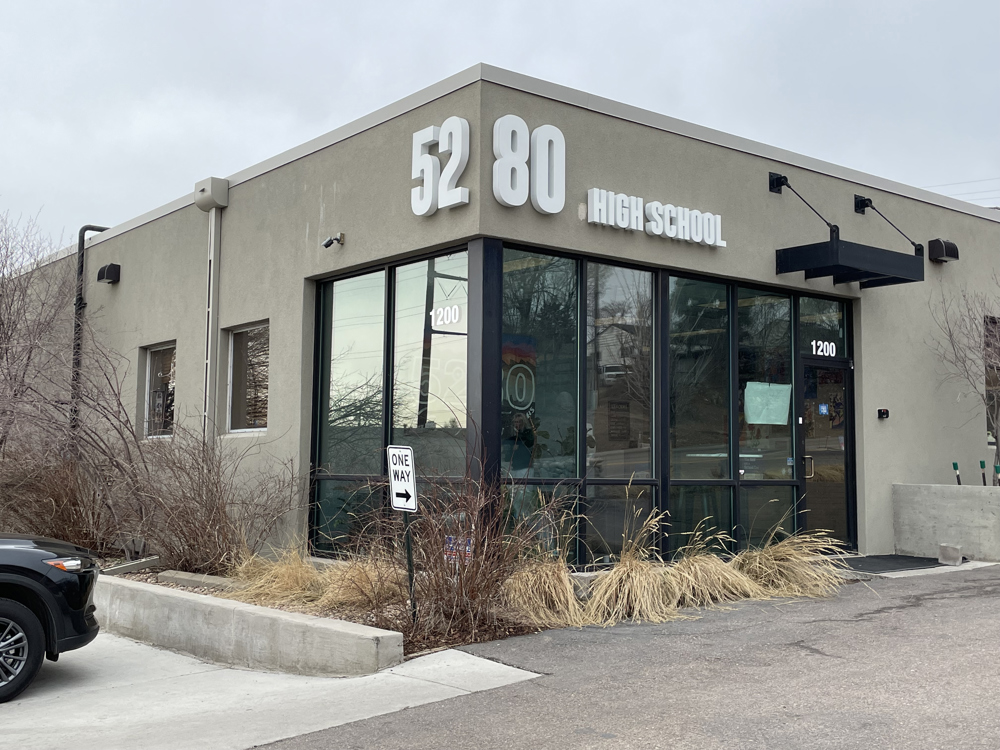 Dentro de una de las pocas escuelas para adolescentes con adicciones en EEUU