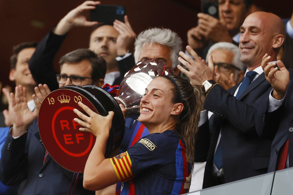 Alexia, el Barça y el pan bajo el brazo