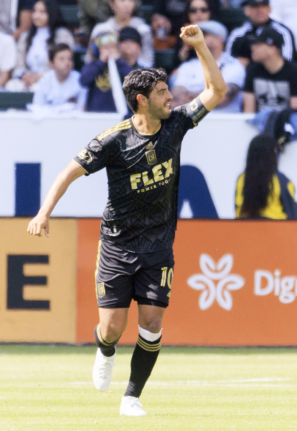 Carlos Vela, el que más camisetas vende en la MLS con ‘Chicharito’ cuarto y Puig, décimo