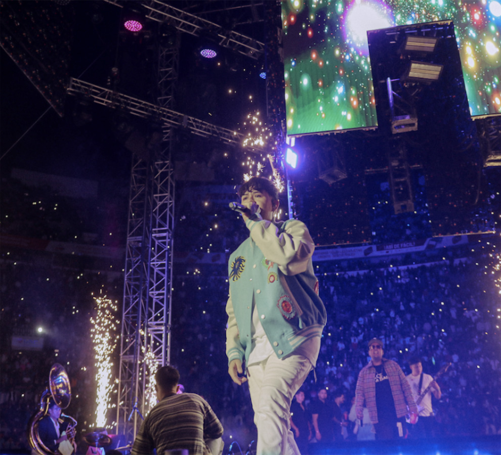 Junior H reúne a 100 mil personas durante dos conciertos en CDMX