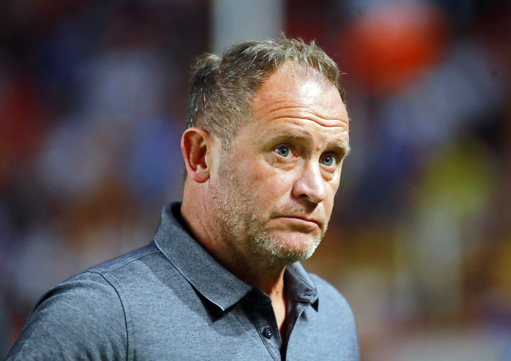 El entrenador argentino Lillini y tres jugadores dejan las filas de Necaxa