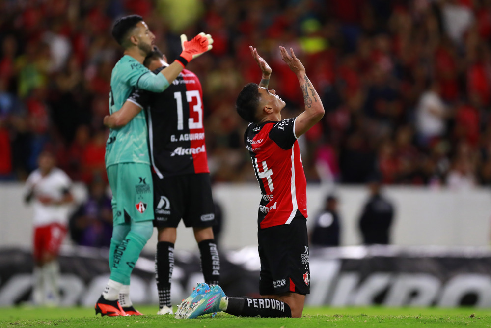 Paunovic asegura que tiene fe en que Chivas remonte el marcador ante Atlas
