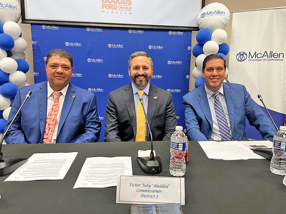 Alcalde de Pharr y comisionados de McAllen, reelectos