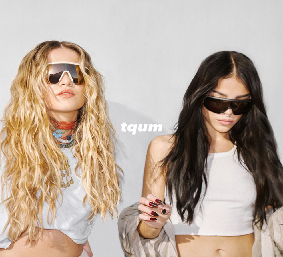 Por fin, las popstar mexicanas más exitosas del momento, SOFÍA REYES y DANNA PAOLA, unen fuerzas en la canción hyperpop del año “tqum (te quiero un montón)”