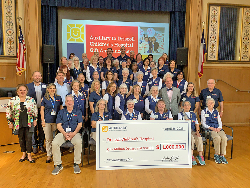 La comunidad continúa apoyando al Hospital Pediátrico Driscoll