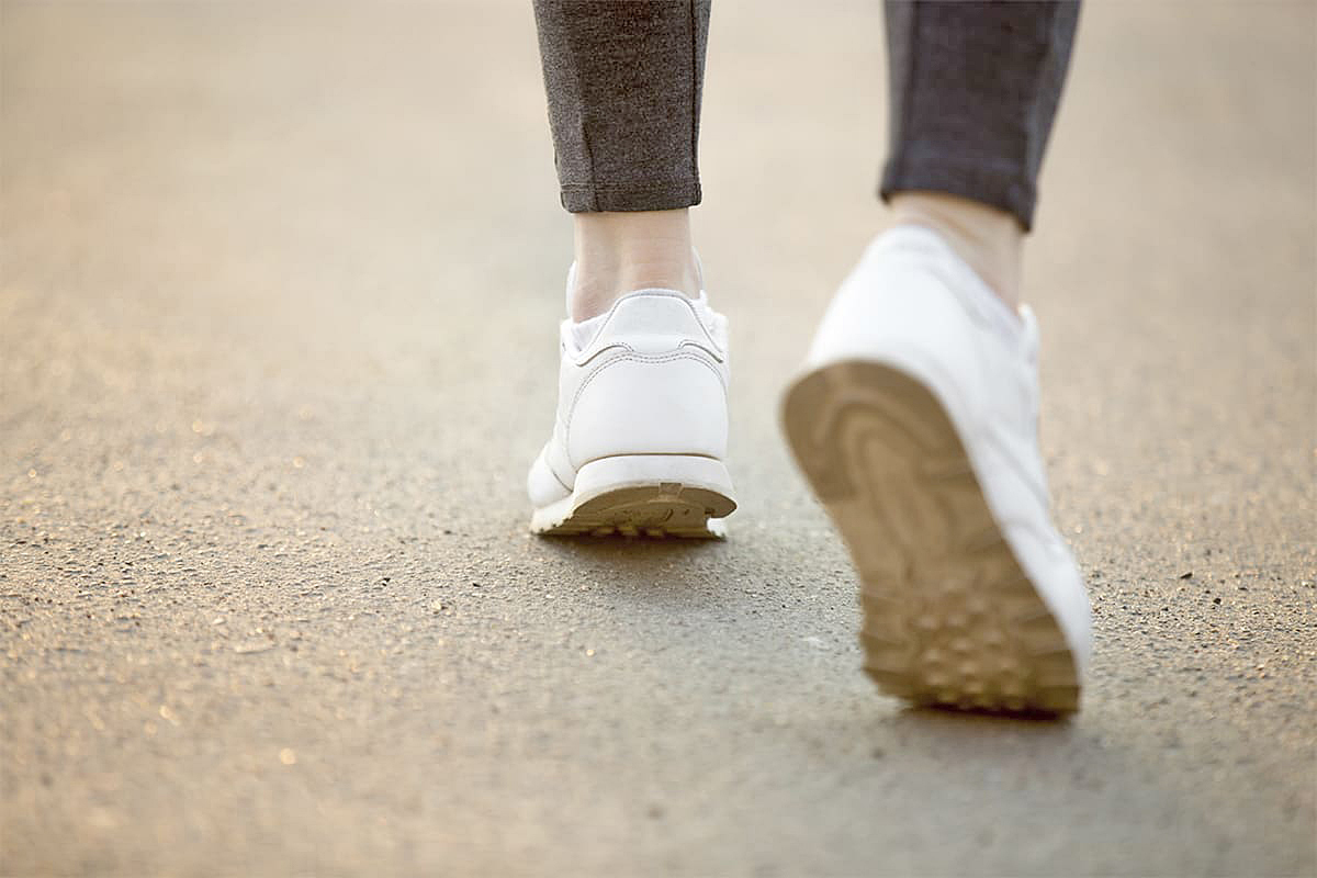 Beneficios de caminar ¿cómo y cuánto se debe hacer para ser saludable?