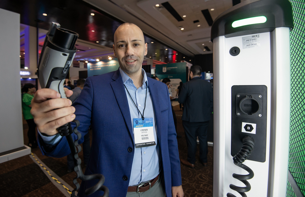 México necesita 50.000 puntos de carga para autos eléctricos hacia 2030, estima empresa