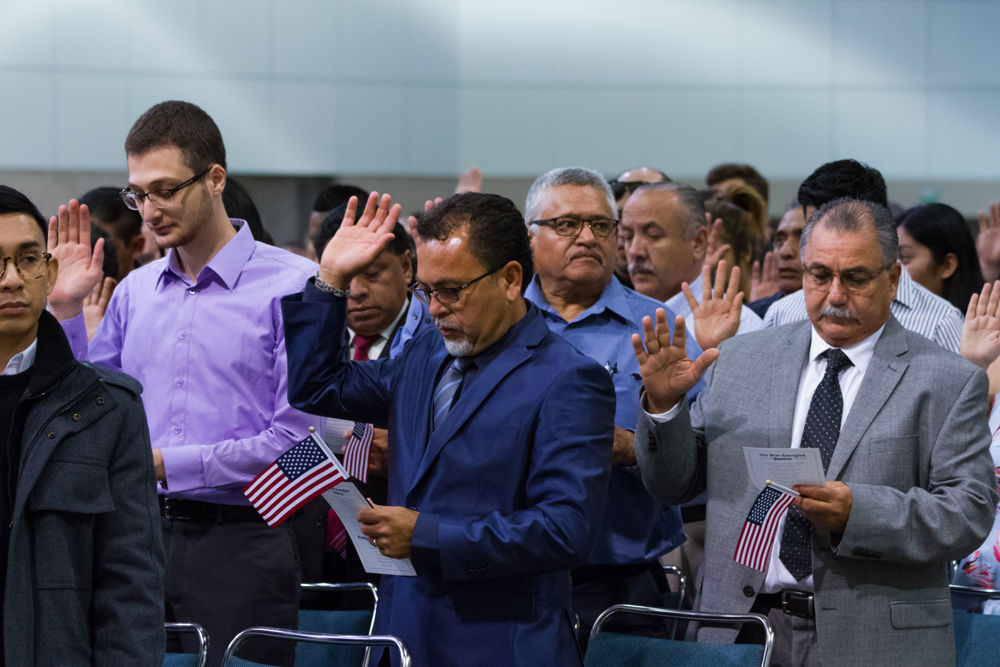 Más de 5.500 inmigrantes se harán ciudadanos de EEUU en la semana del 4 de Julio