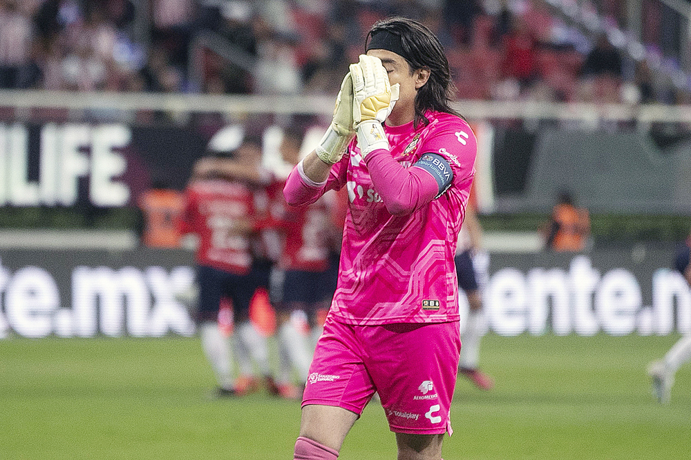 El guardameta Carlos Acevedo causa baja de la selección mexicana