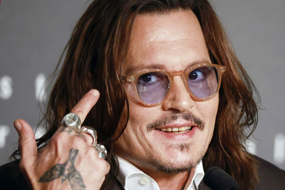 Amber Heard paga un millón de euros a Johnny Depp un año después de su mediático juicio