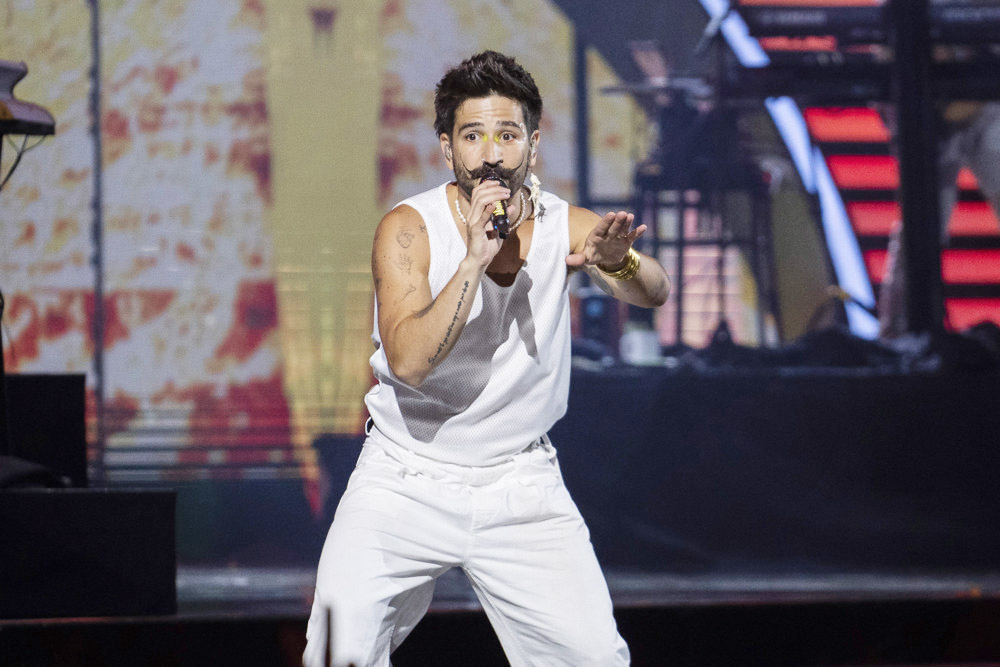 Camilo exalta la música regional mexicana y su contagiosa alegría