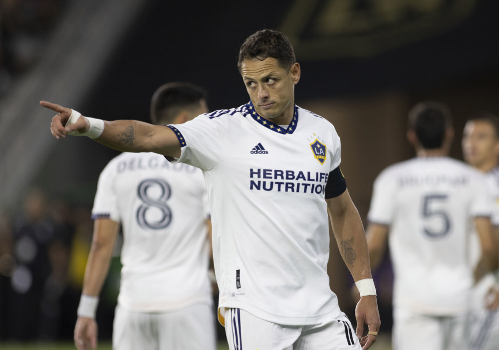 ‘Chicharito’ sufre una rotura del ligamento cruzado anterior de la rodilla derecha