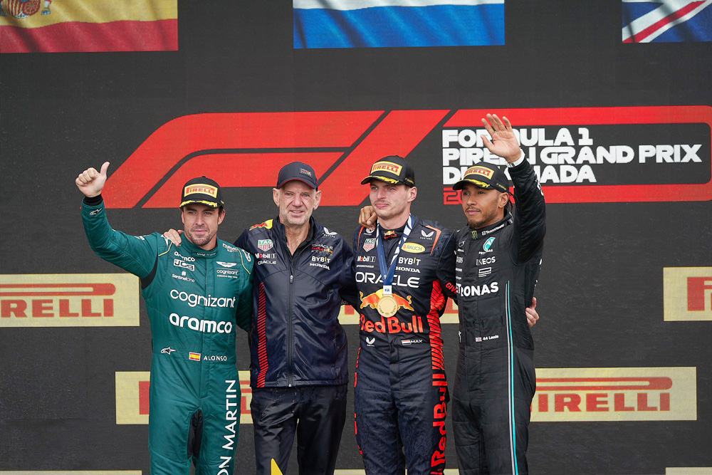 Hamilton: “Gran fin de semana; estar de nuevo en el podio aquí es fantástico”