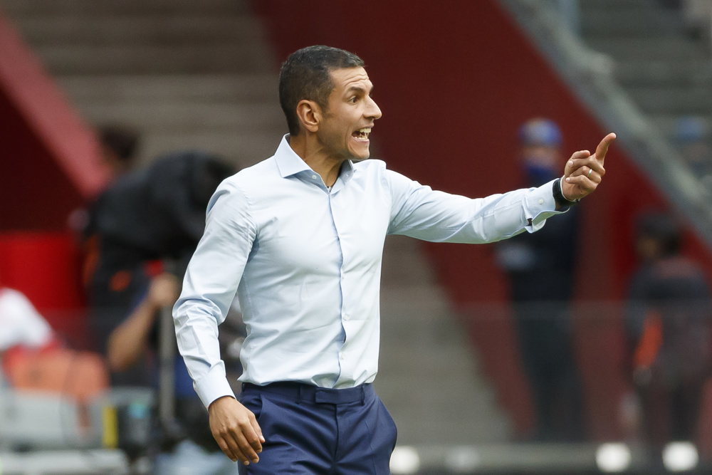 Jardine dice que Lozano tiene lo necesario para potenciar al jugador mexicano
