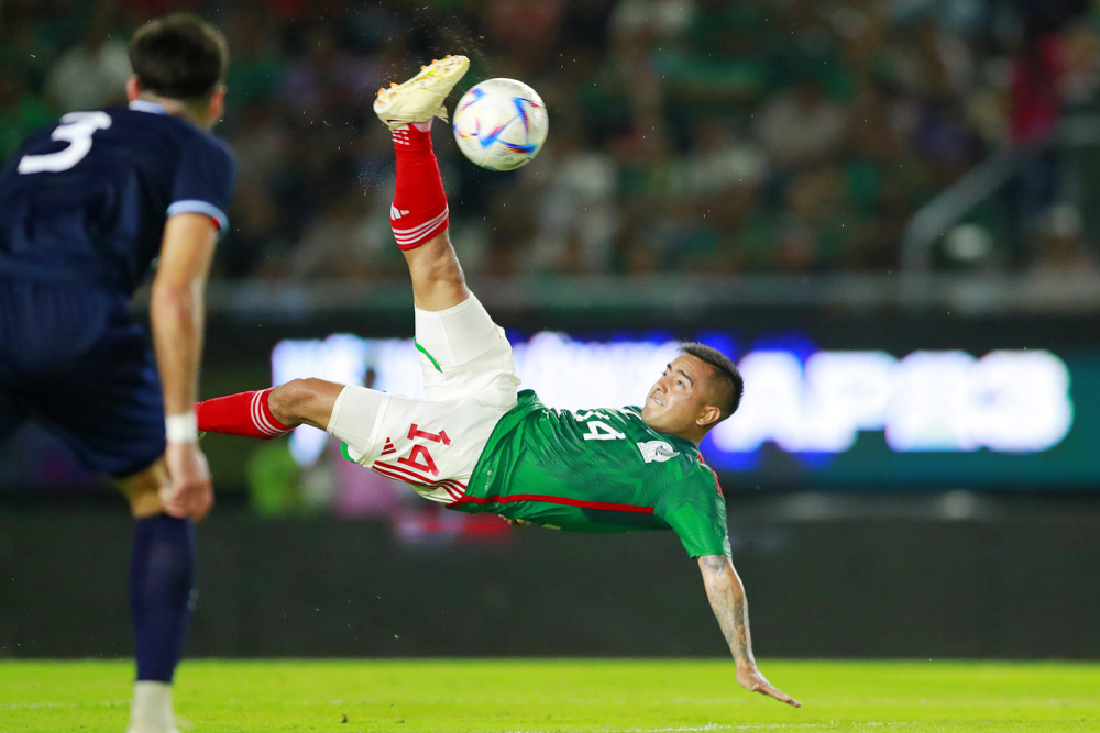 2-0. México sufre para vencer a una ordenada Guatemala en Mazatlán