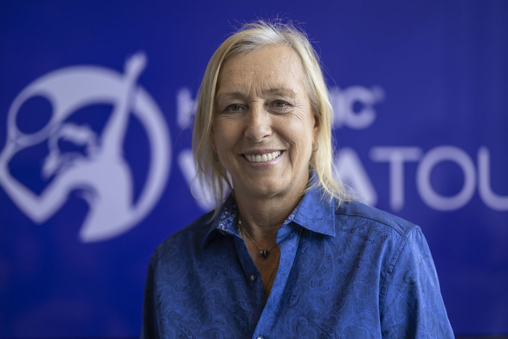 Martina Navratilova anuncia que superó su cáncer de garganta y de mama