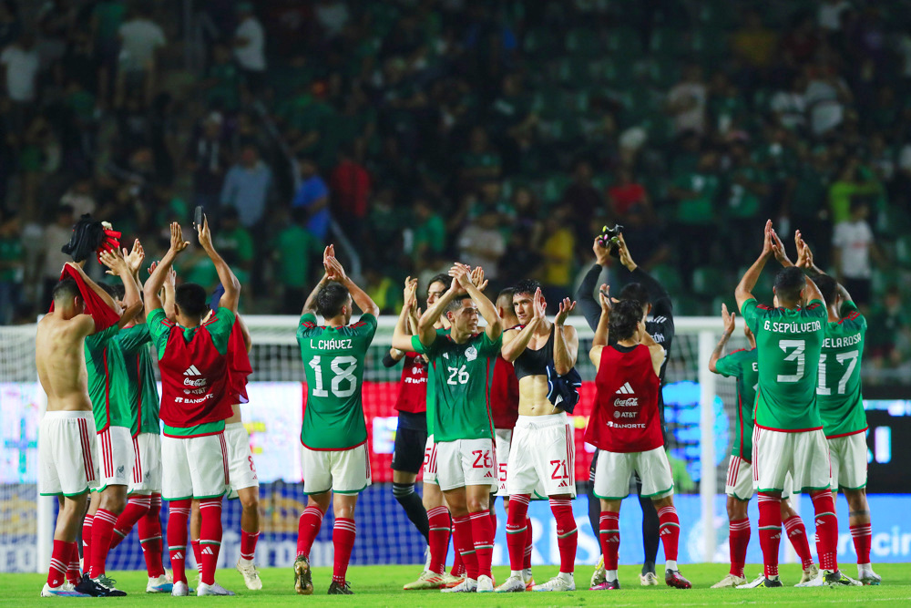 Luis Fernando Tena asevera que derrota de Guatemala por 2-0 ante México fue excesiva
