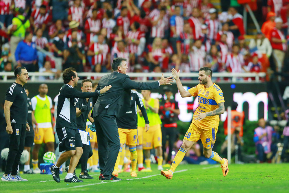 El campeón Tigres del uruguayo Siboldi inicia defensa del título ante el Puebla