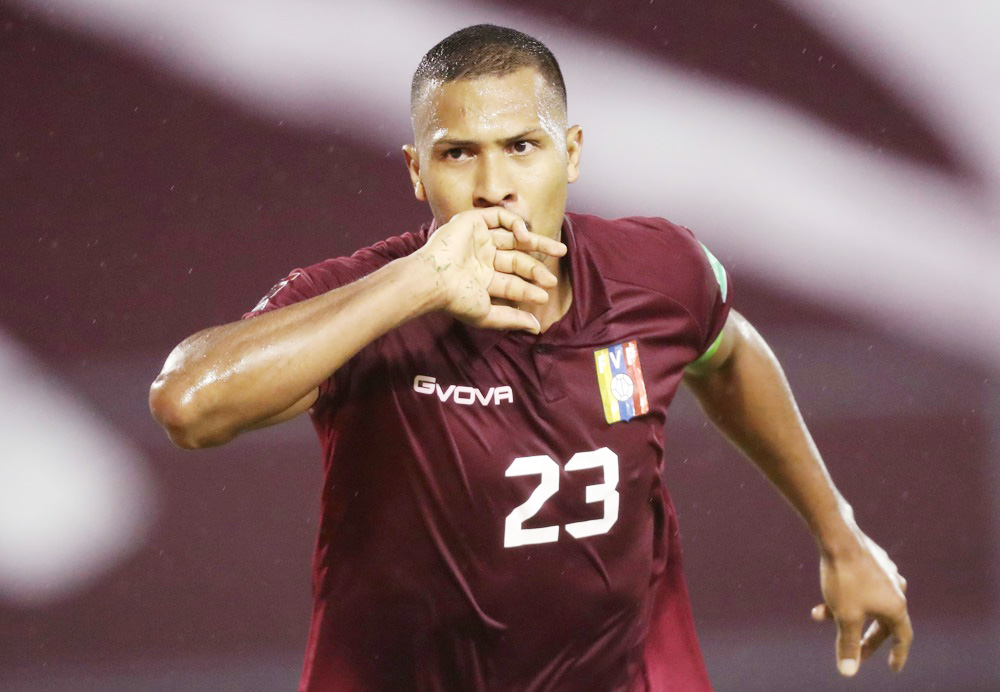 Venezuela se prueba para las eliminatorias y Honduras se alista para la Copa Oro