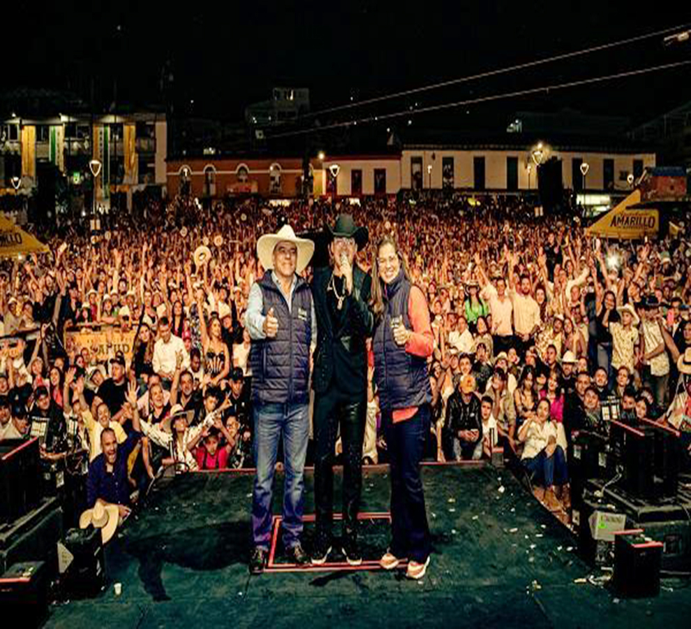 Yeison Jiménez deleitó a su pueblo natal en Fiestas de la Cordialidad