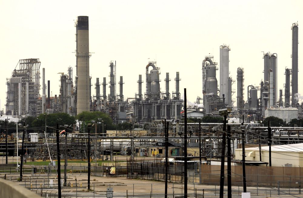 El petróleo de Texas cierra con una fuerte caída del 4,4 %, hasta 67,12 dólares el barril
