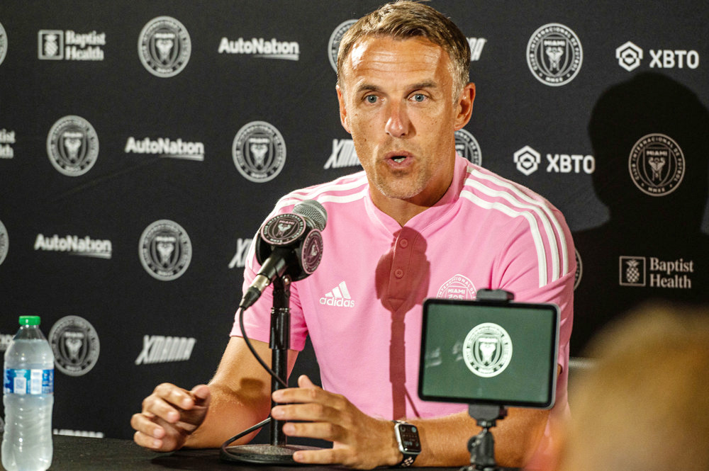 El Inter Miami despide al técnico Phil Neville luego de 10 derrotas en 15 jornadas