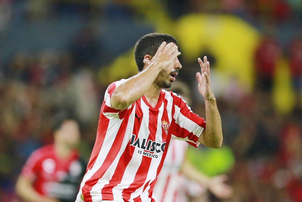 El Sporting de Gijón cierra su gira por México con derrota ante el Atlético la Paz