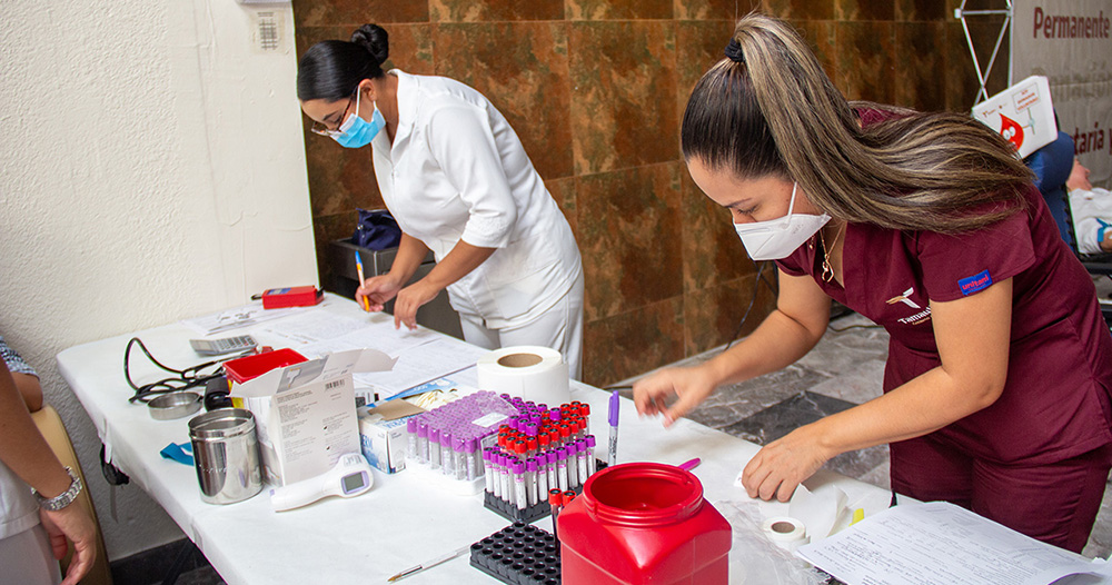 Destaca participación de la UAT en campaña de donación altruista de sangre