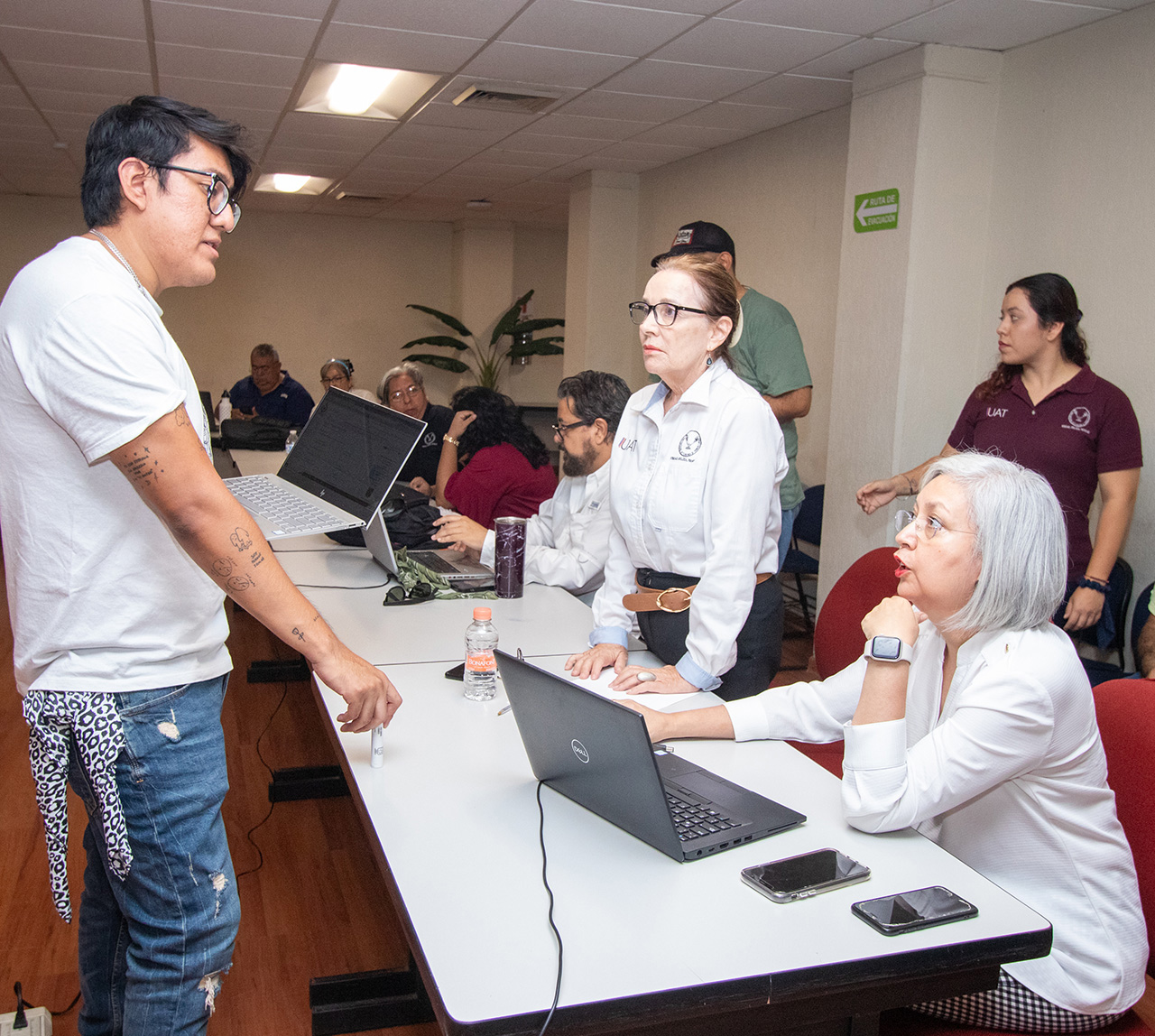 Colabora UAT con Wikipedia en la edición de contenidos para el capítulo Tamaulipas