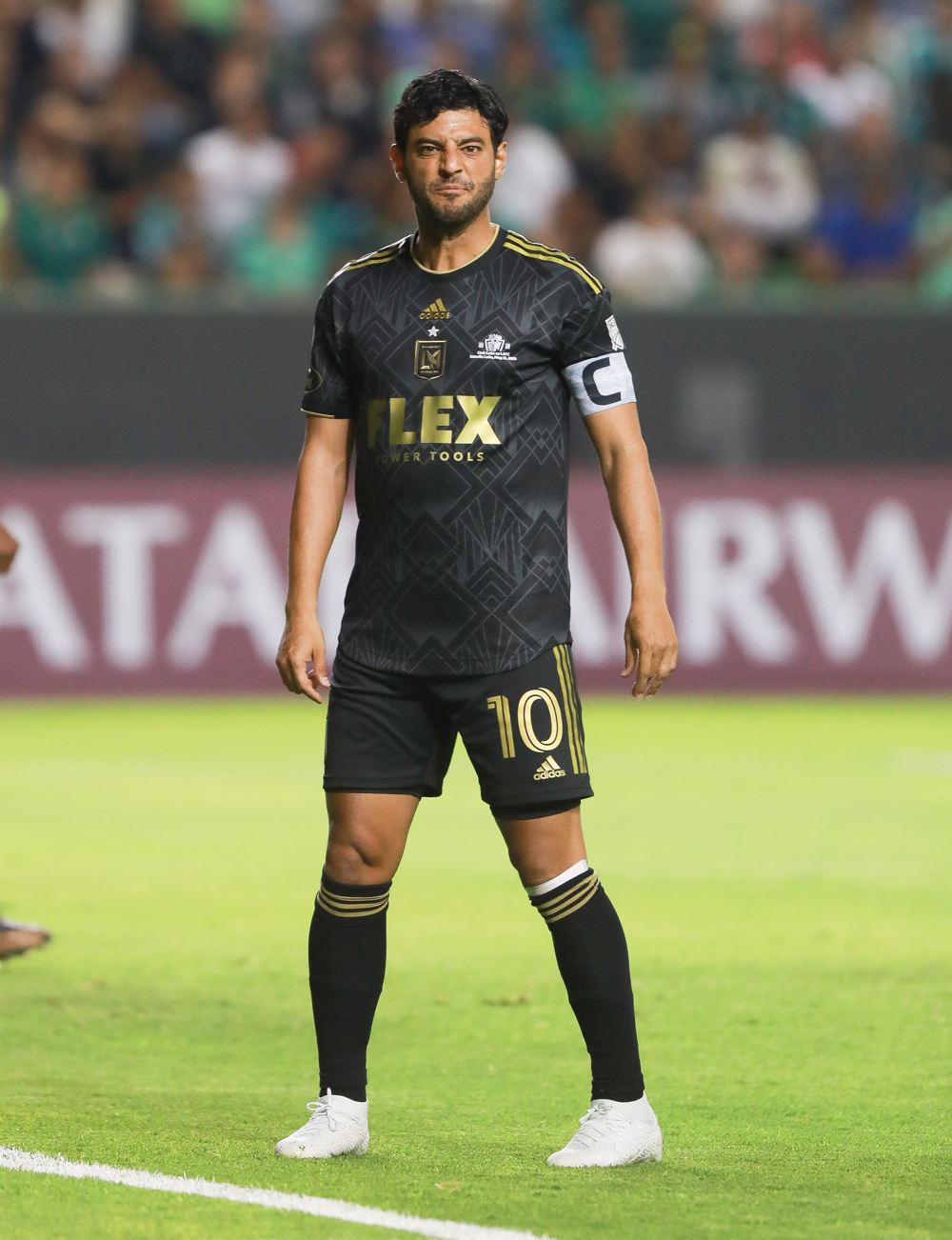Vela reanima al LAFC y los argentinos Acosta y Espinoza vuelven a marcar