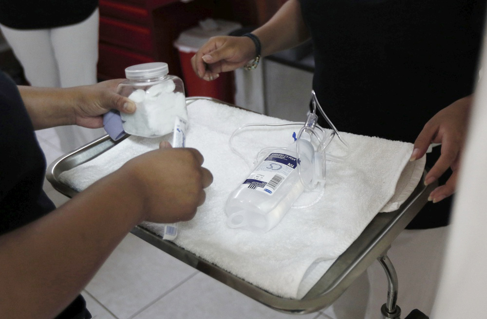 Abren convocatoria de becas para urólogos y enfermeros mexicanos en España