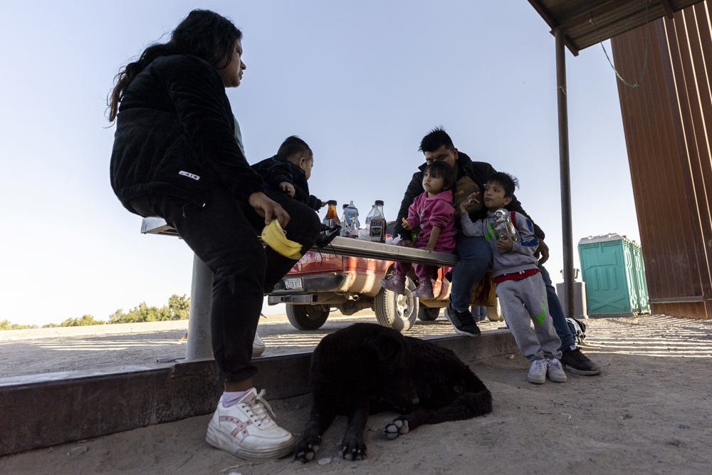 Juez de EEUU decide en una semana sobre nuevas restricciones a los solicitantes de asilo