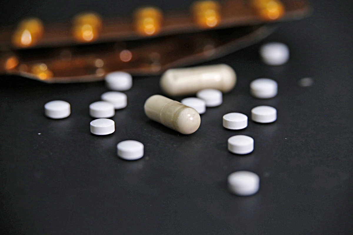 Médicos están desarrollando directrices para reducir el consumo de opioides