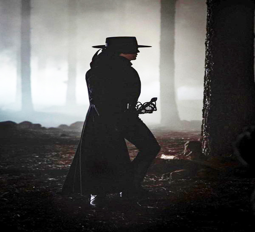 “Zorro”, protagonizada por Miguel Bernardeau y Renata Notni, se estrenará en 2024